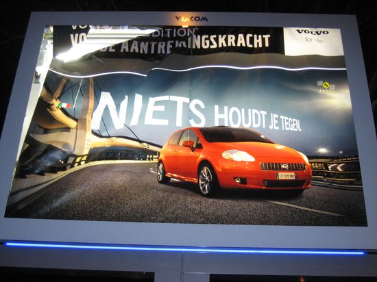 Niets houdt je tegen